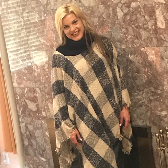 poncho style Sweaters - Poncho style
